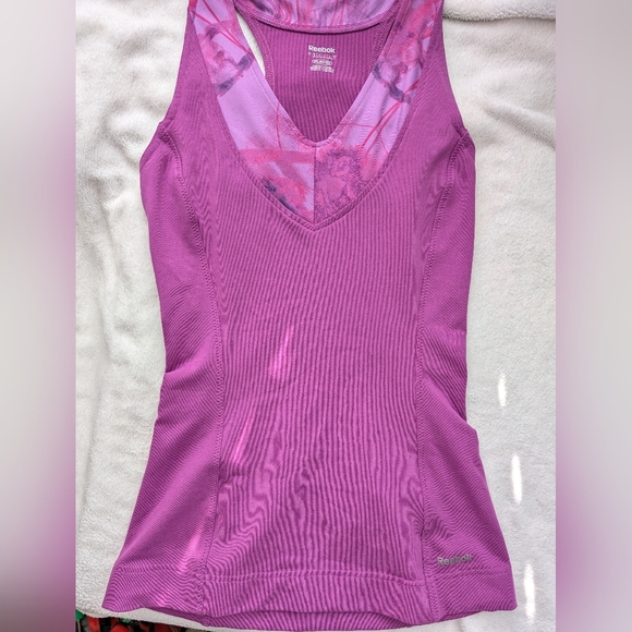 Brand New Reebok Racerback Tank - Picture 5 of 6